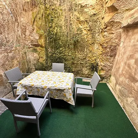Spinola Bayview 2 Bedroom By Mabeli Saint Julian's